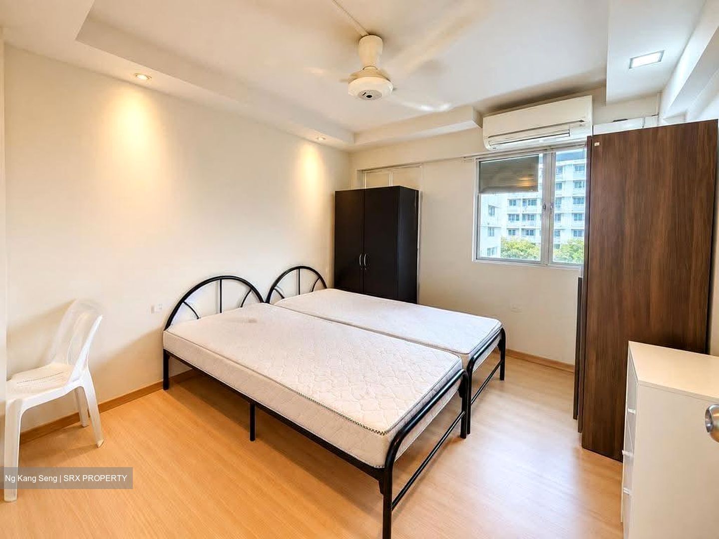 Blk 220 Lorong 8 Toa Payoh (Toa Payoh), HDB 4 Rooms #623739341